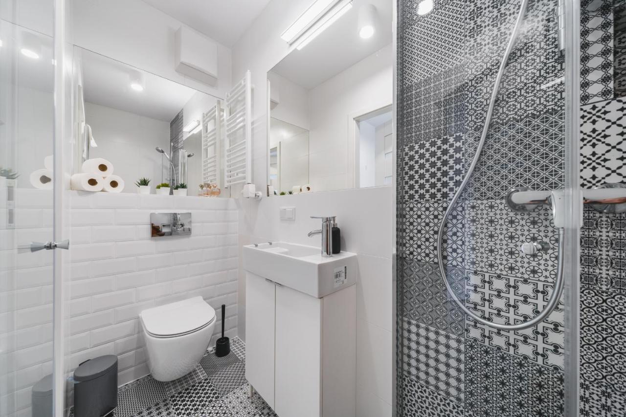 Sarah Apartments Old Town Krakow Luaran gambar